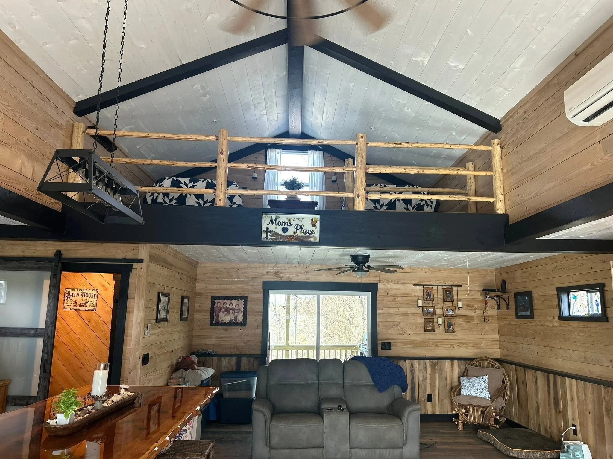 Inside4.jpg