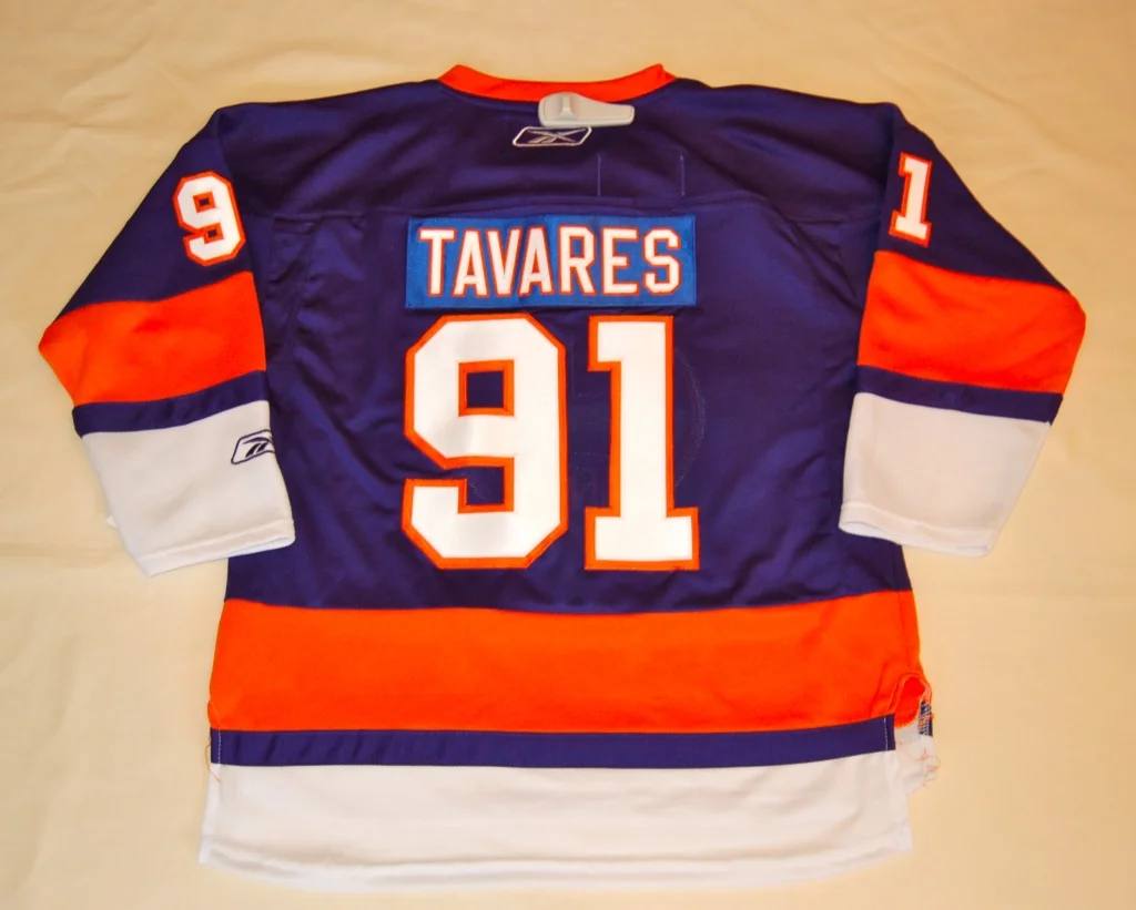 NY Islanders - TAVARES 91