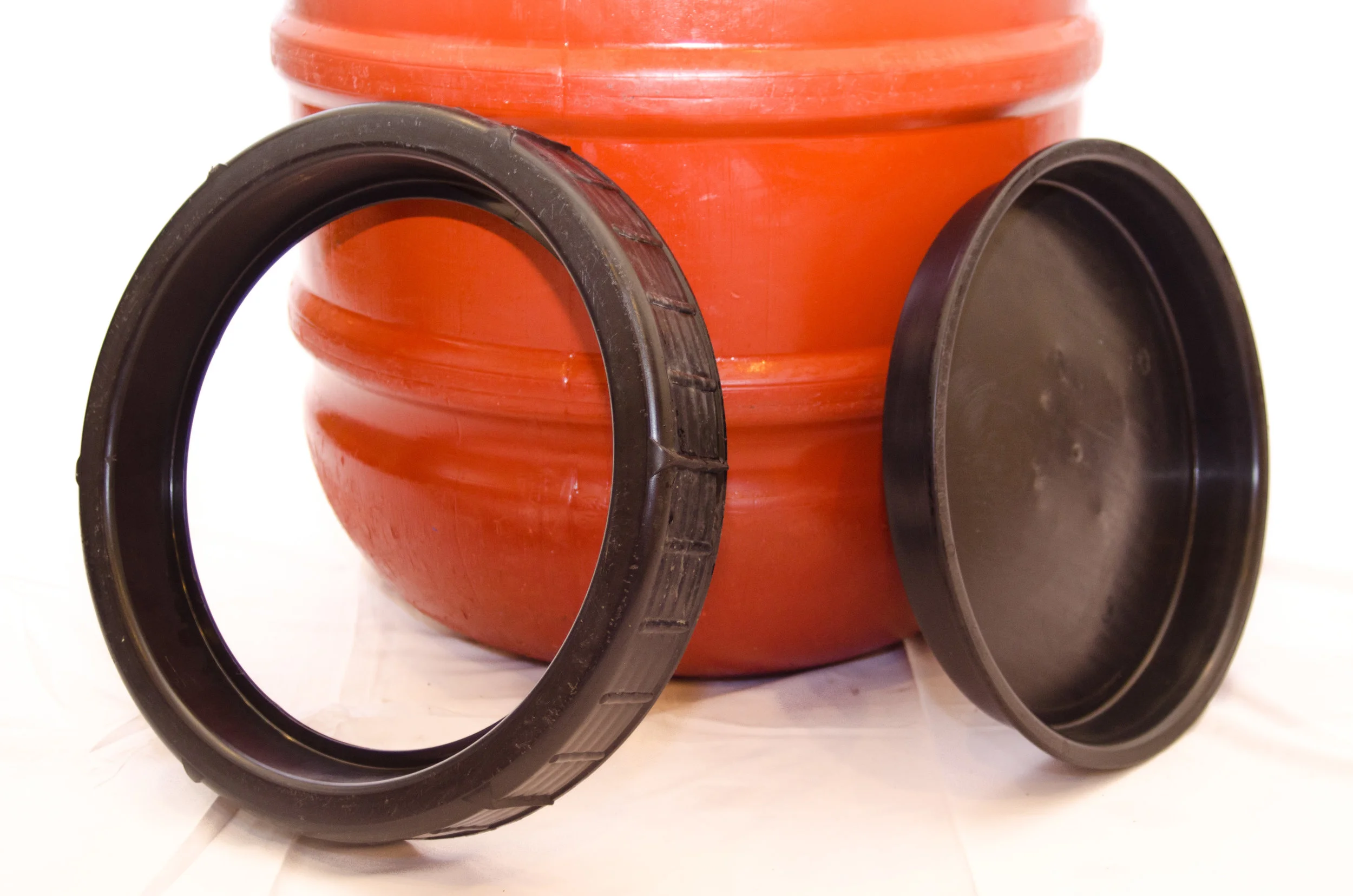 50-55 gal screw top LID up close view.JPG