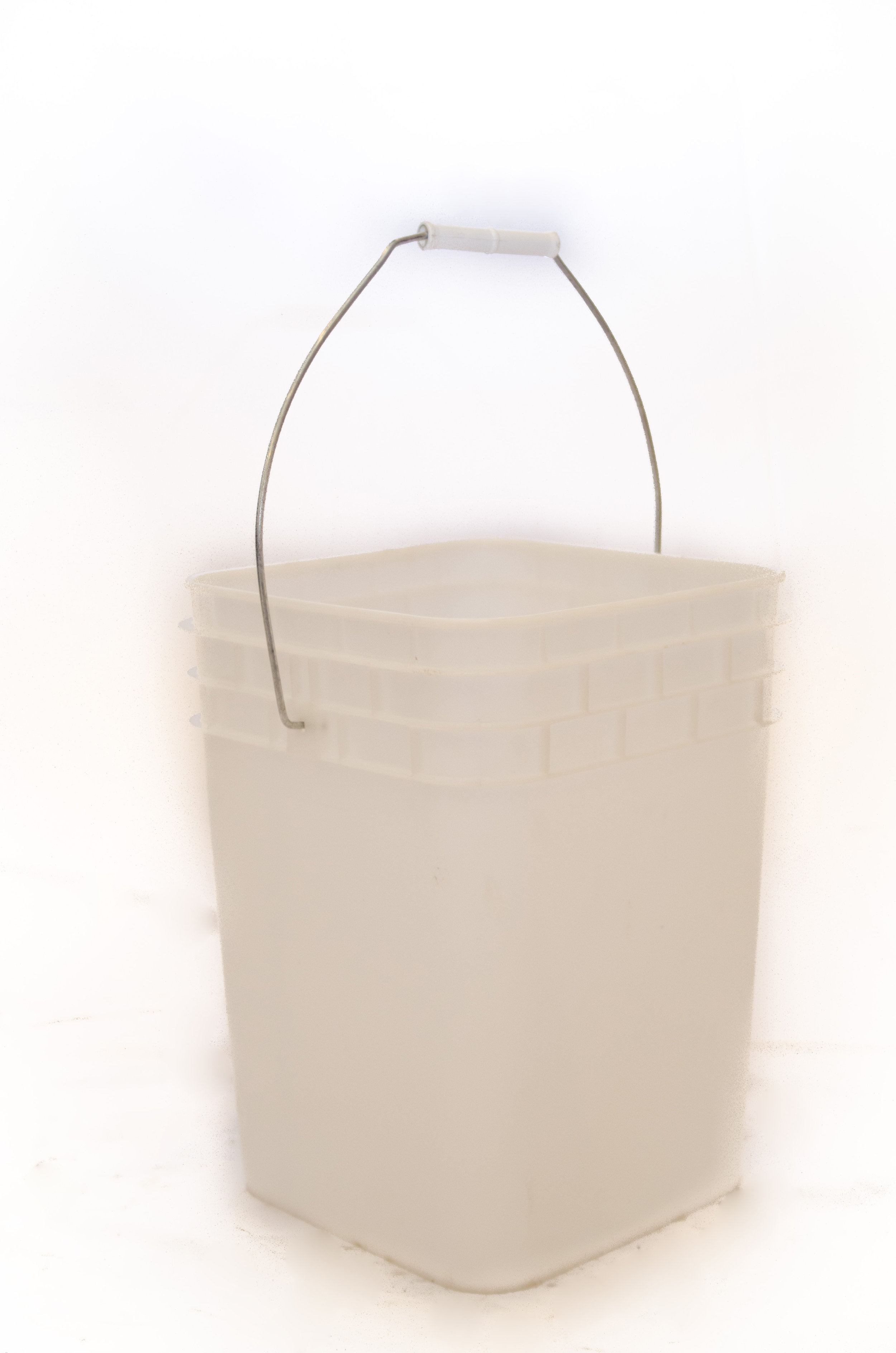 Item # 1101 -USED 4 Gal Buckets (Square)