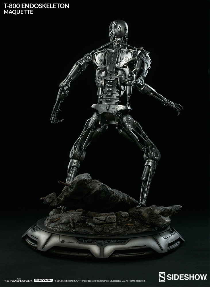 the-terminator-t-800-Q-scale-maquette-300157-09_731.jpg