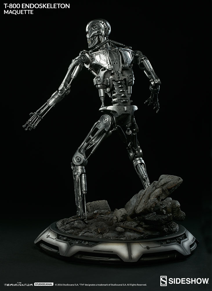 the-terminator-t-800-Q-scale-maquette-300157-10_731.jpg