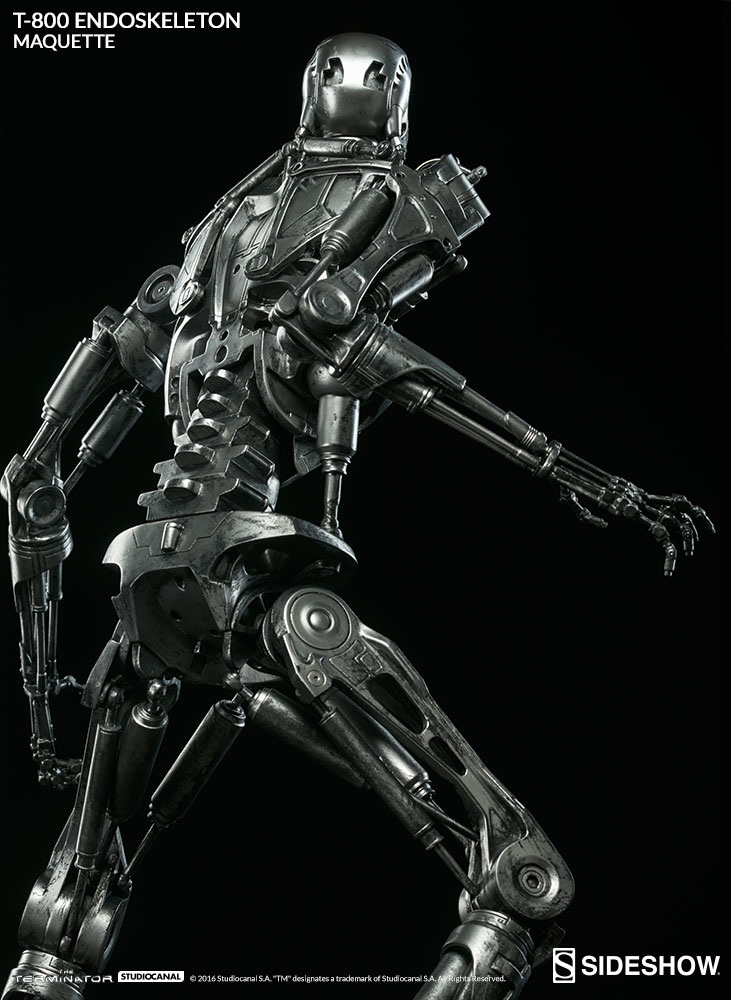 the-terminator-t-800-Q-scale-maquette-300157-14_731.jpg