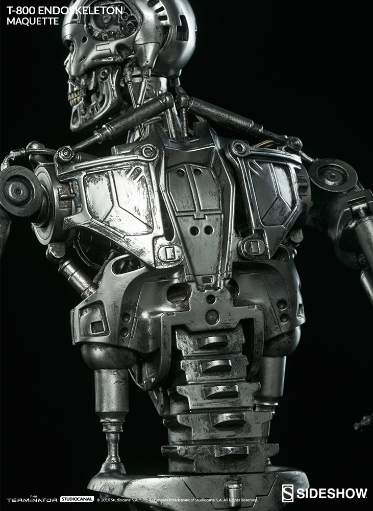 the-terminator-t-800-Q-scale-maquette-300157-15_731.jpg