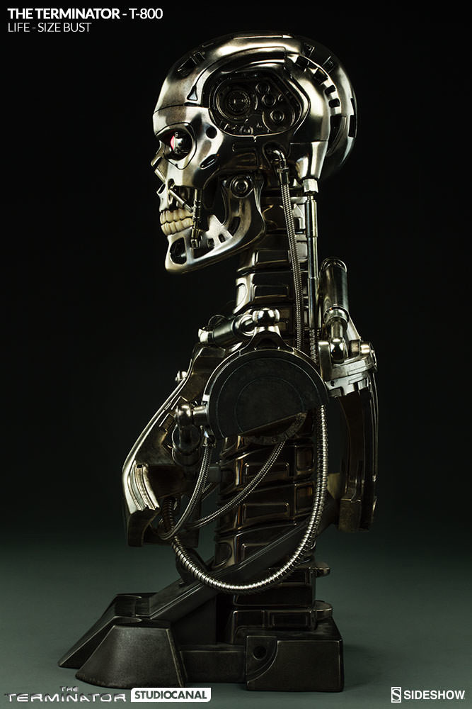 sideshow-terminator-t-800-life-size-bust-400219-08_667.jpg