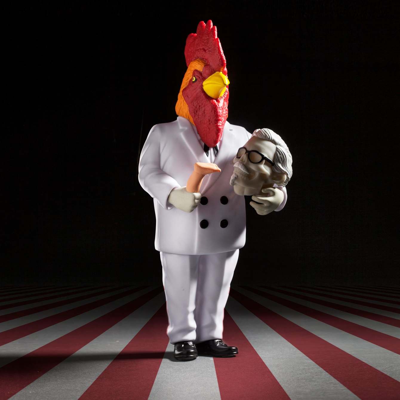 Kidrobot-General-Tsos-Nightmare-Sanders3_1340_c.jpg