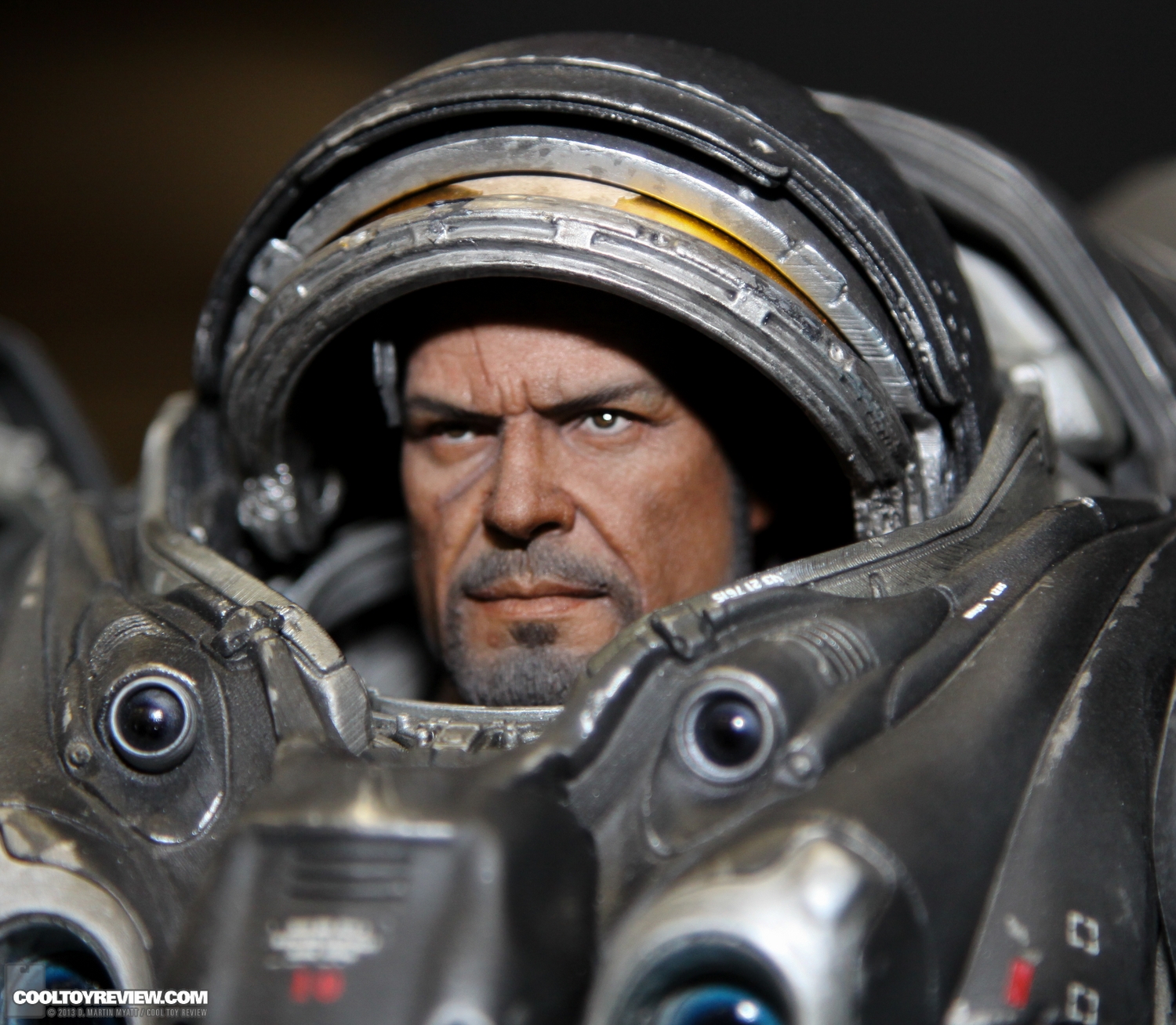 Starcraft-Marine-Raynor-SDCC_2013_Sideshow_Collectibles_Wed-025_o.jpg