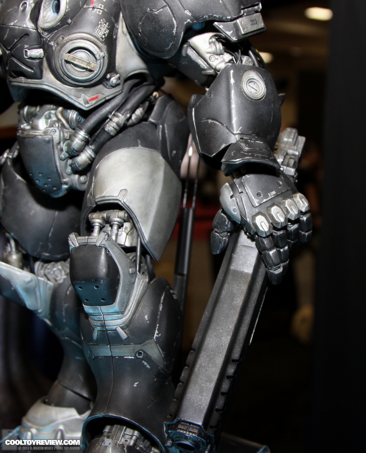 Starcraft-Marine-Raynor-SDCC_2013_Sideshow_Collectibles_Wed-027_o.jpg