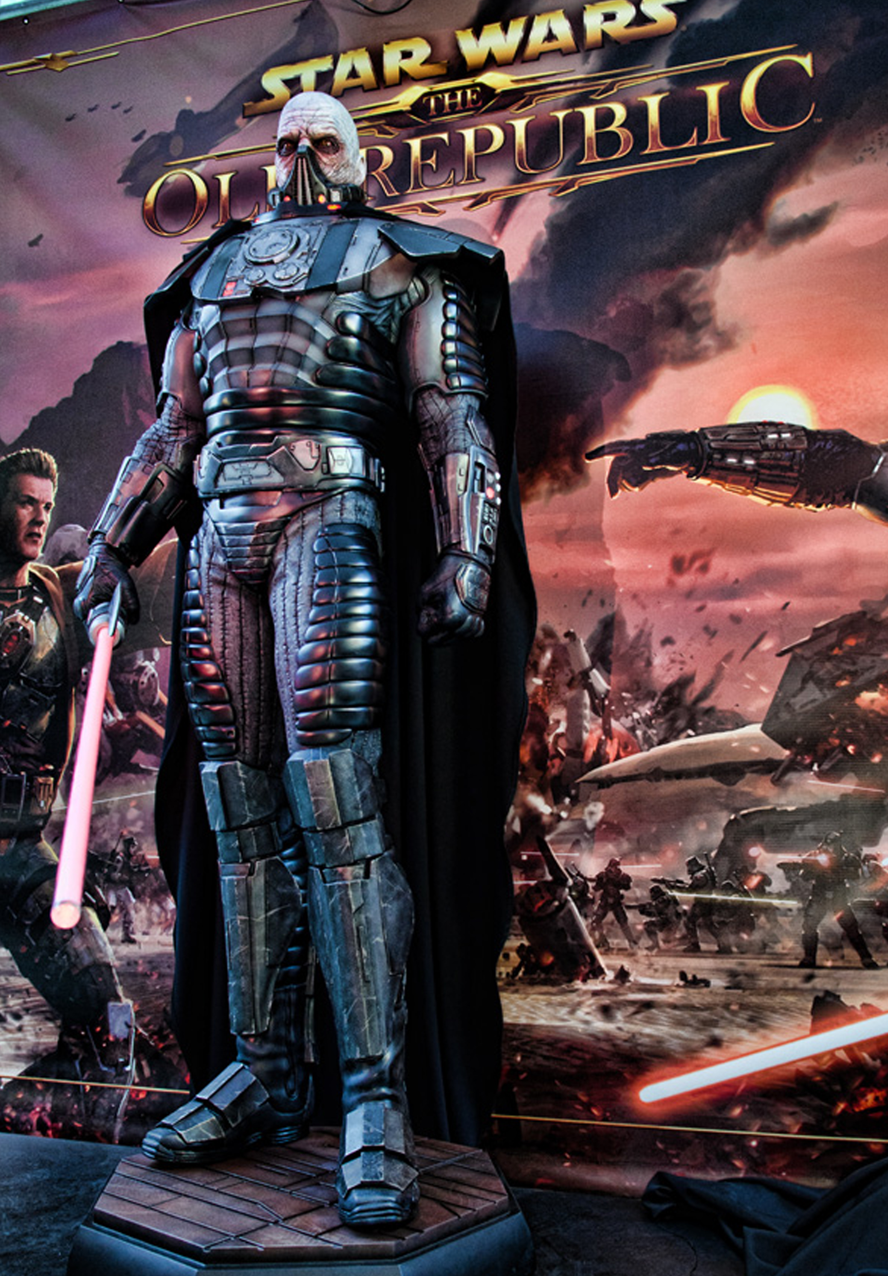 Sideshow-Malgus-lifesize-4.jpg