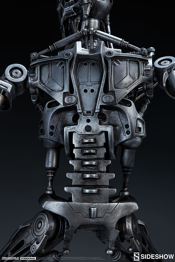 terminator-2-terminator-t-800-endoskeleton-maquette-sideshow-300157-26.jpg