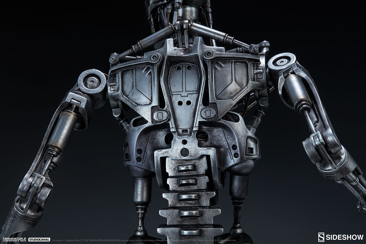 terminator-2-terminator-t-800-endoskeleton-maquette-sideshow-300157-27.jpg