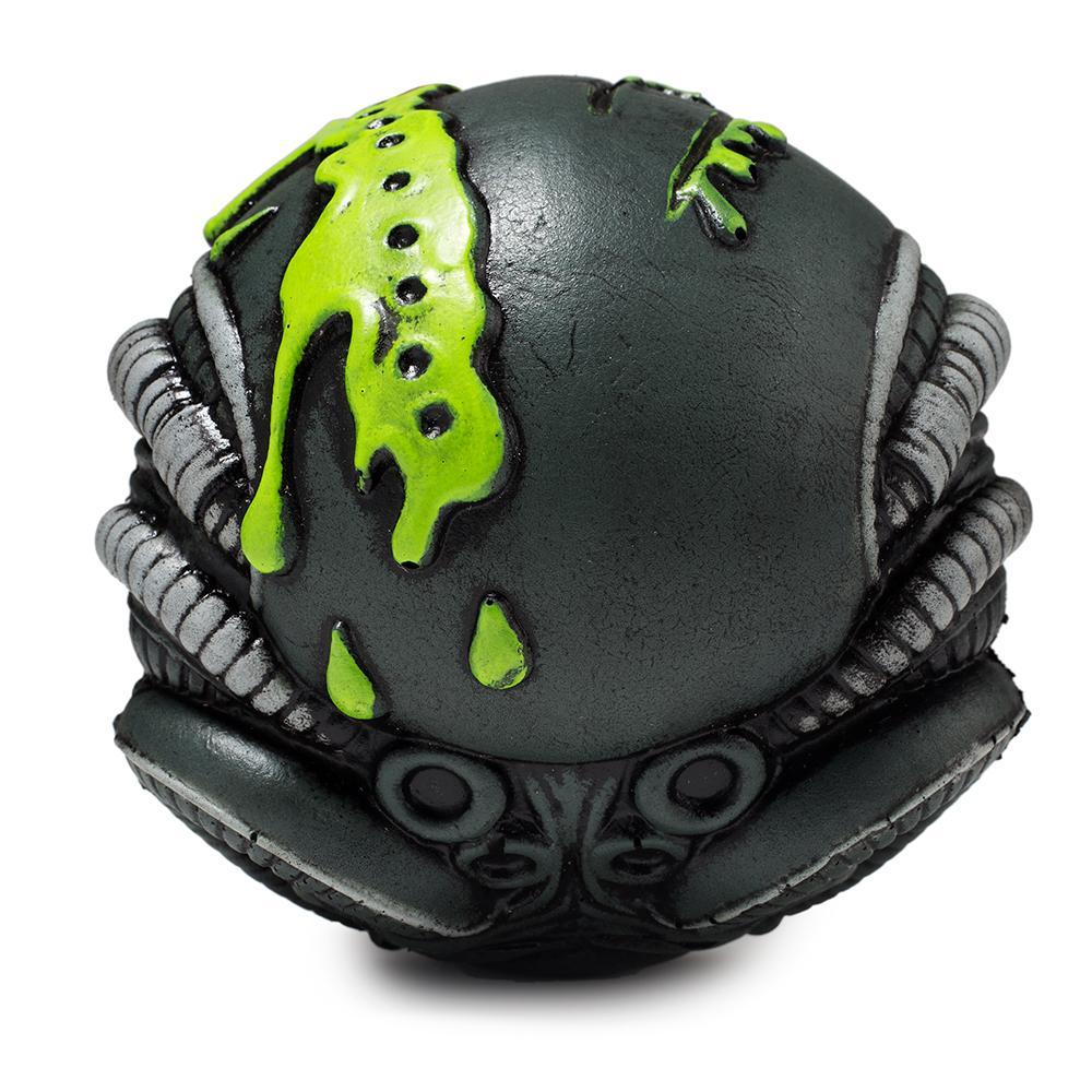 vinyl-alien-xenomorph-madballs-foam-horrorball-by-kidrobot-4_1600x.jpg