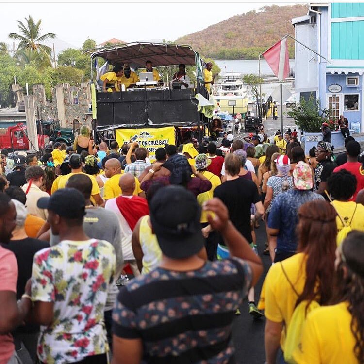 JOUVERTNATION!!! JOUVERT WAS MASSSS!!! Next up?! Parade Viewing partay!! Come party with us! We here till Fireworks! #STJCARNIVAL #JVN8  #CAPTAINMORGANWHITE🎉🎉🎉🎉🎉