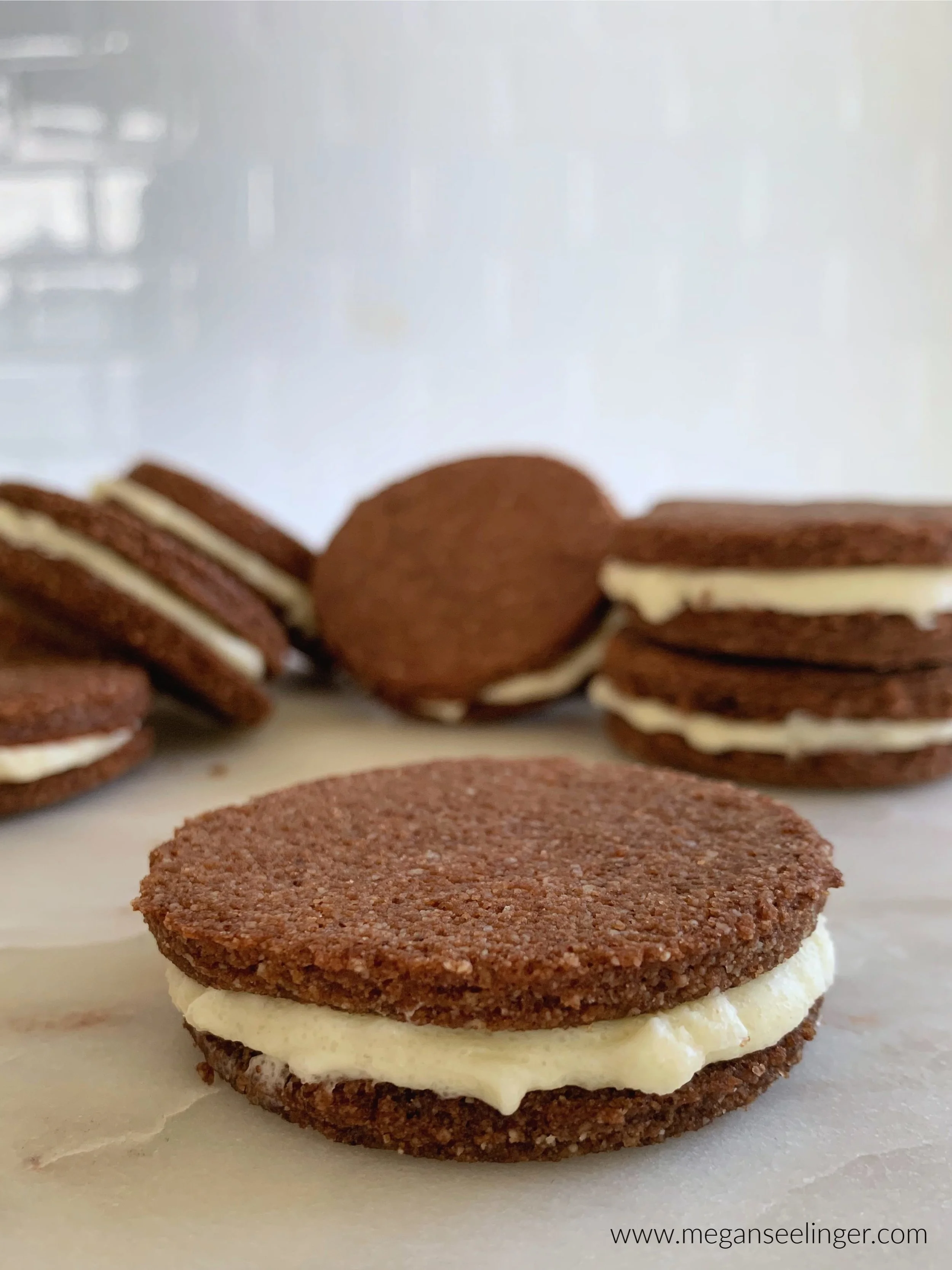 Mint Creme Keto Oreos- Sugar-free, Gluten-free Oreo Recipe