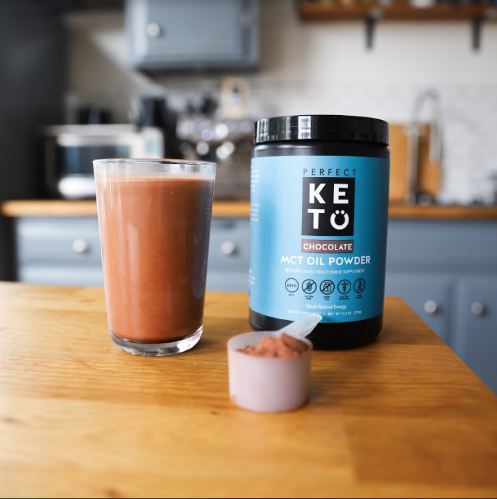 Best MCT Oil and MCT Oil Powder for Keto - Which One Should You Buy?