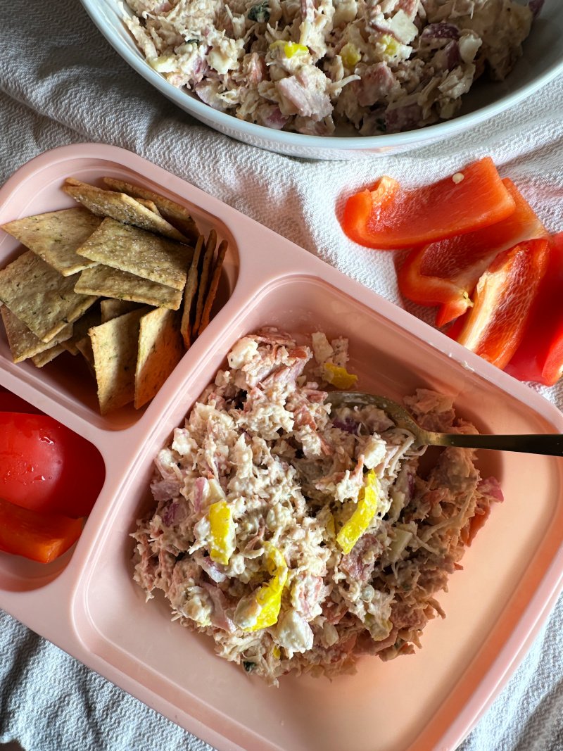 This Italian grinder chicken salad is high protein, low carb, keto-friendly, and packed with bold deli sandwich flavor.