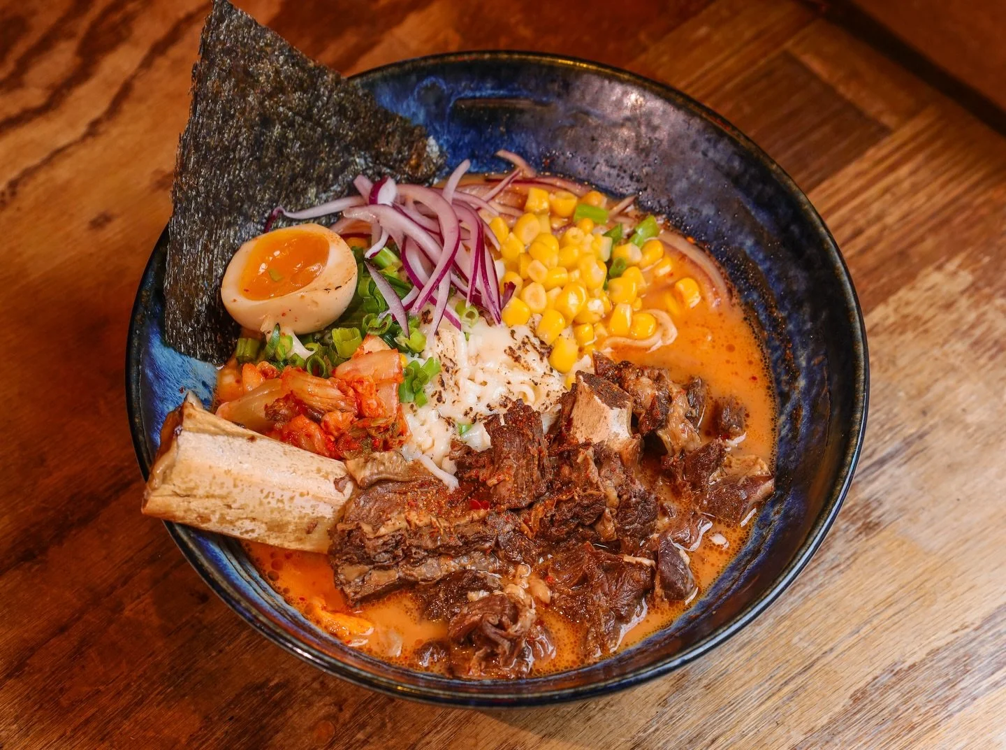 Chicago winters don&rsquo;t play&hellip; so we made ramen that fights back. 🥶➡️🔥
Say hello to our NEW Winter Special: Kim-Chi Ramen aka the bowl Chicago didn&rsquo;t know it needed but absolutely deserves.
Creamy beef broth, homemade noodles, kimch