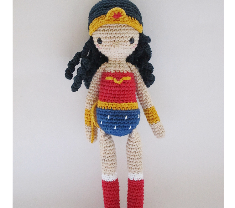 wonder woman crochet doll