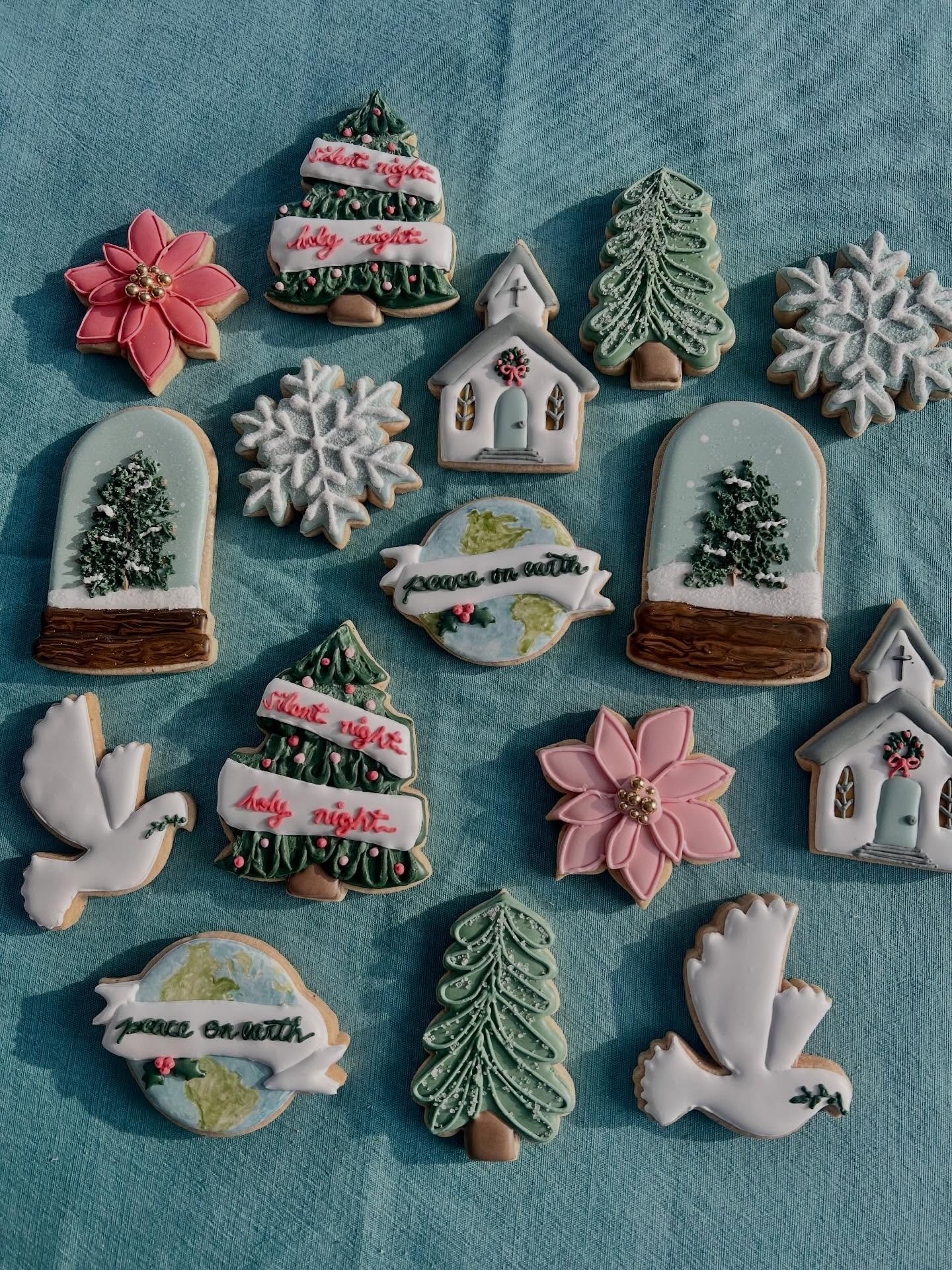 For the second part of the cookies for the worship team (see yesterday&rsquo;s post), the theme was for the second Sunday in advent: PEACE! I wanted to create a sense of peace and calm and well being that comes from our Lord and Savior. The flavor of