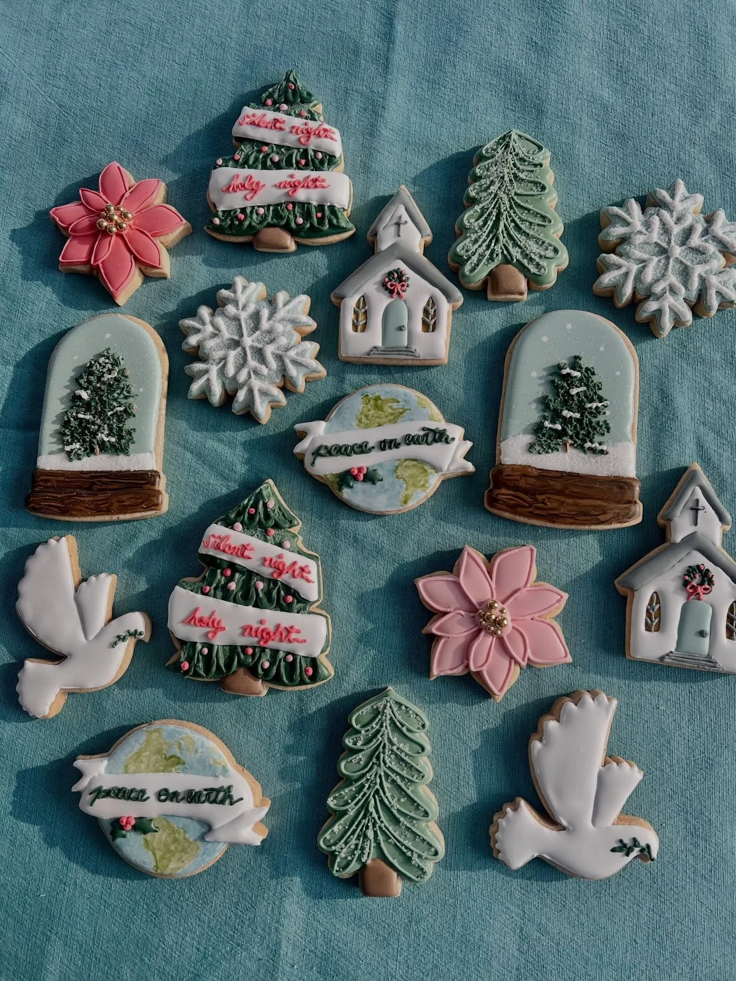 For the second part of the cookies for the worship team (see yesterday&rsquo;s post), the theme was for the second Sunday in advent: PEACE! I wanted to create a sense of peace and calm and well being that comes from our Lord and Savior. The flavor of