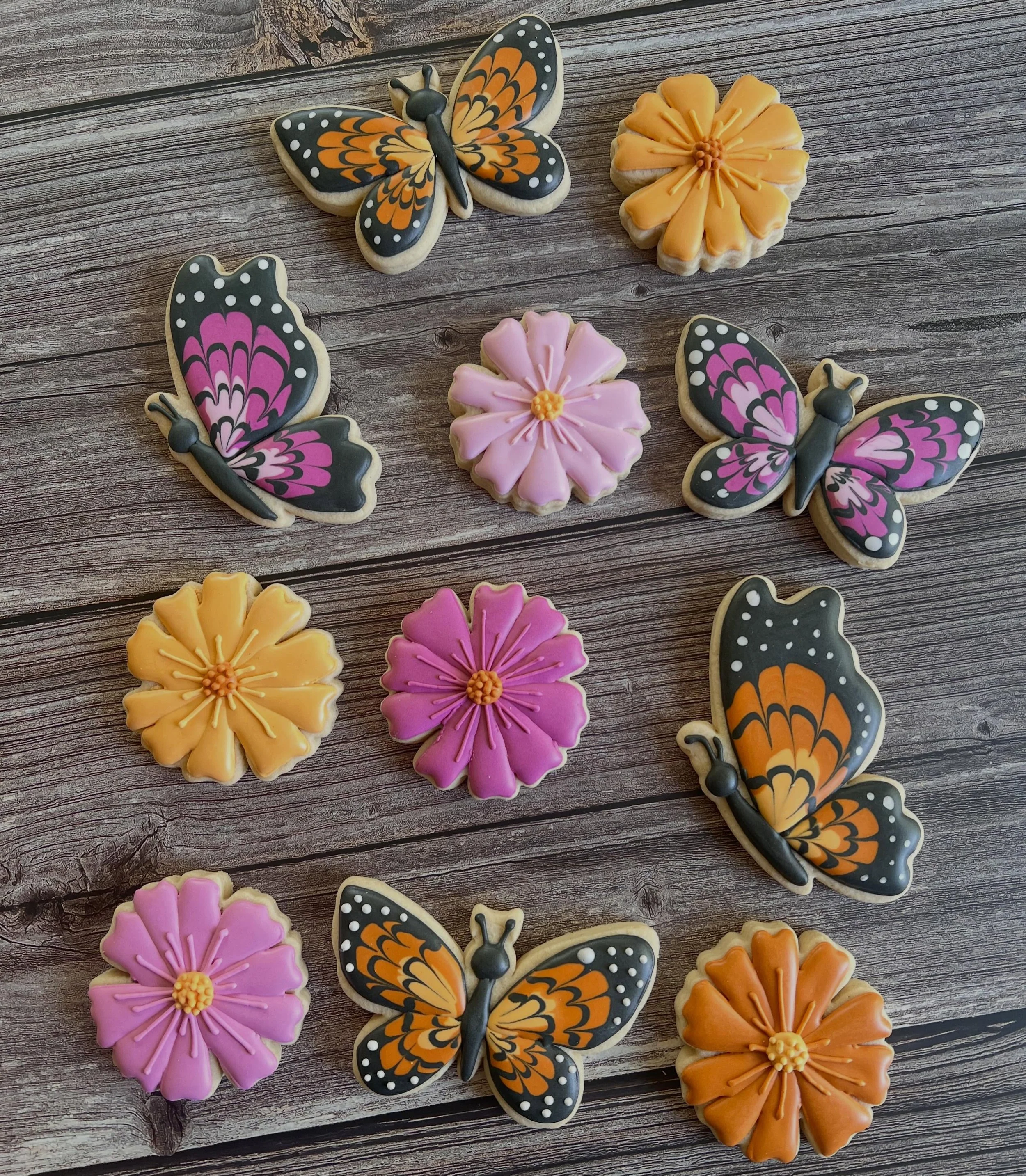 I might be having way too much fun! 🦋 🌺