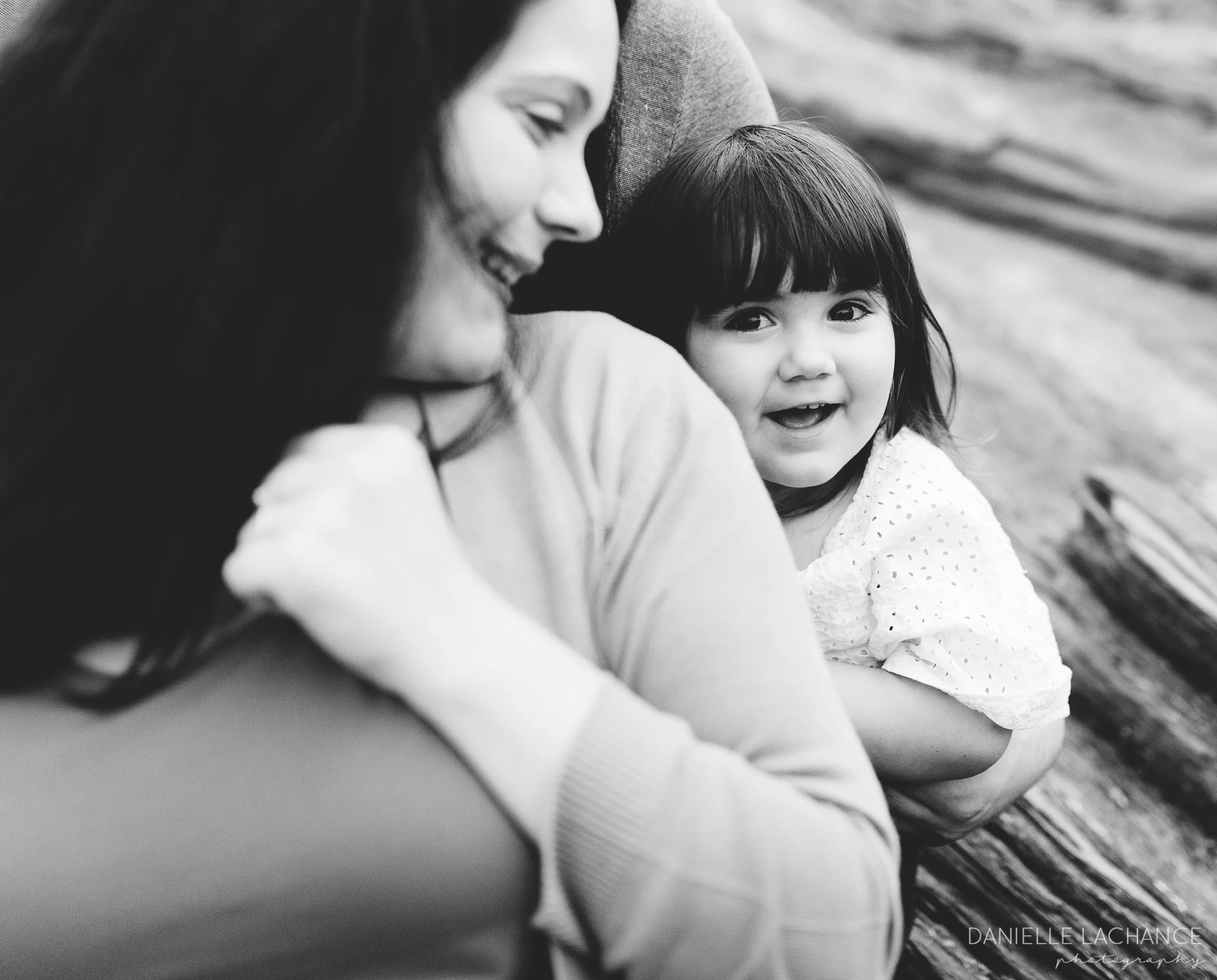 portland maine family photographer black and white