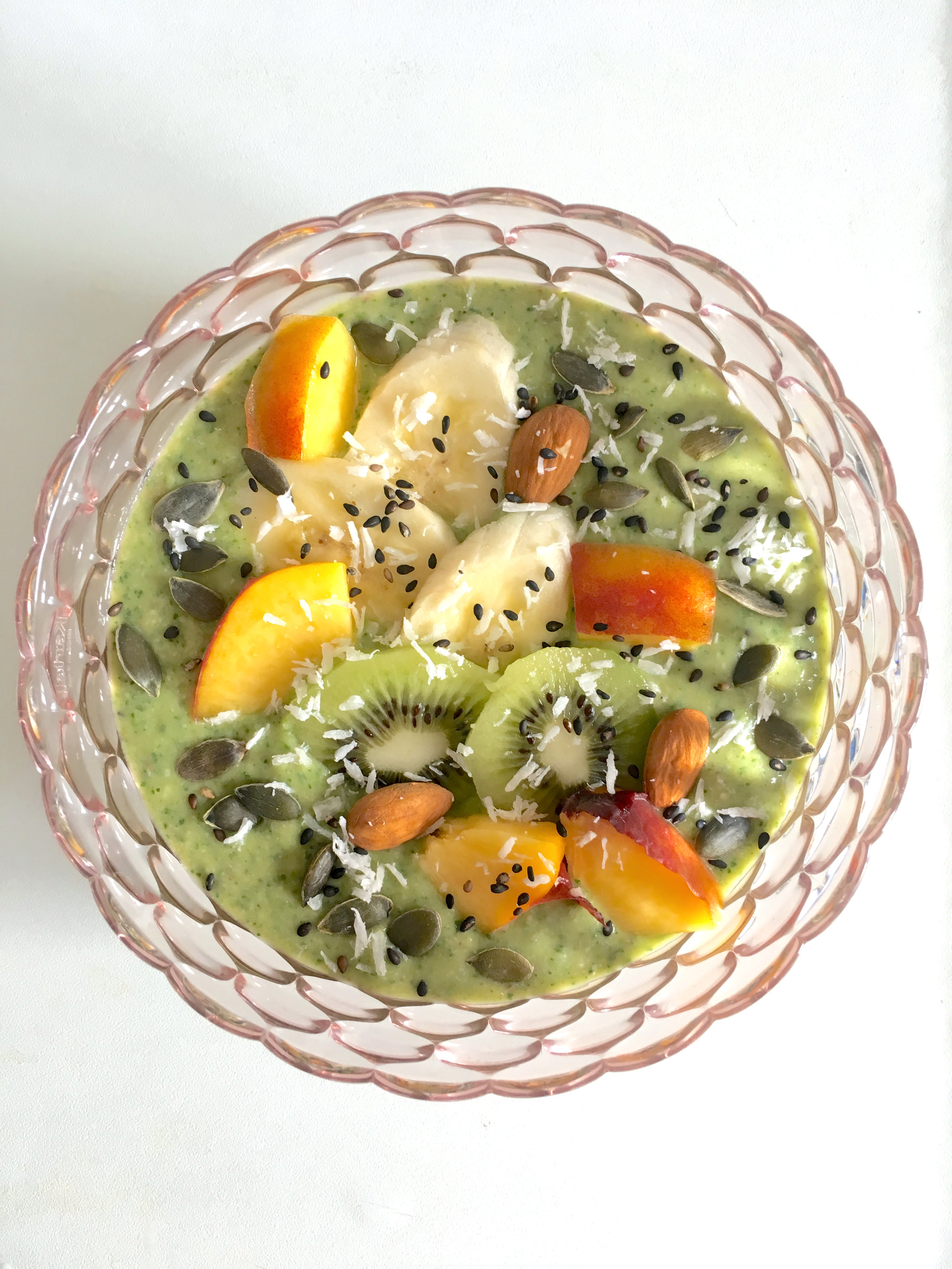 green smoothie bowl with seasonal fruit
