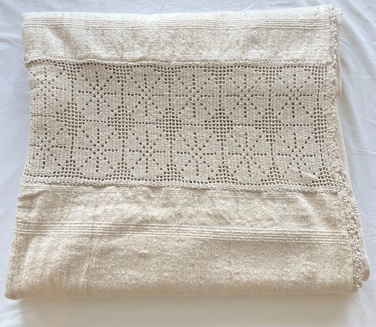 Double Web Stitch Bedspread Set