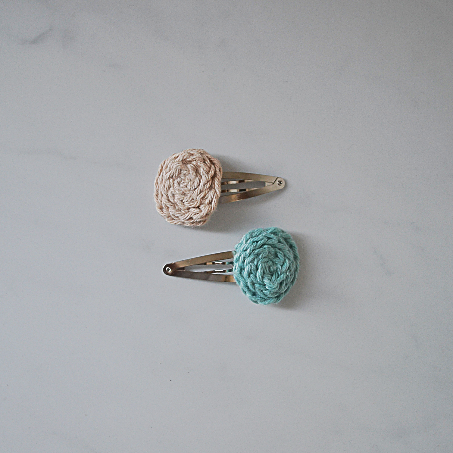 rosette hair clips
