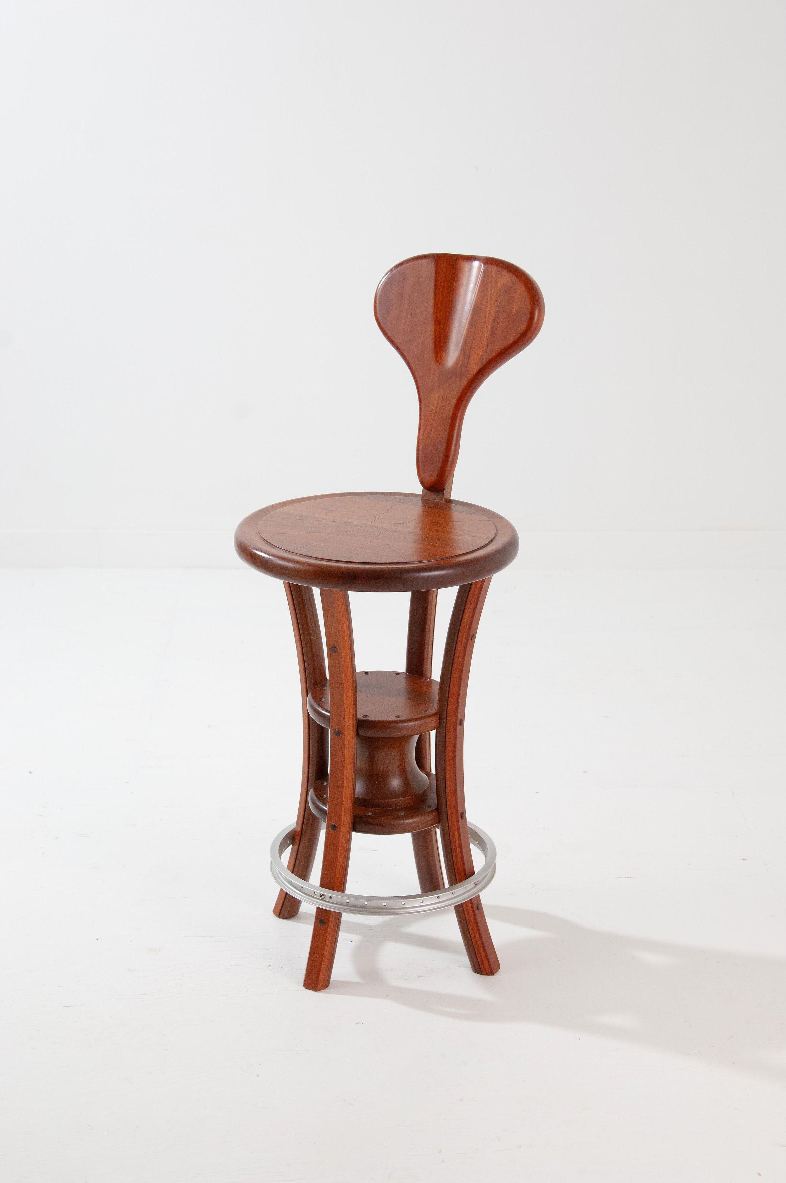 seating_wal_0201.jpg