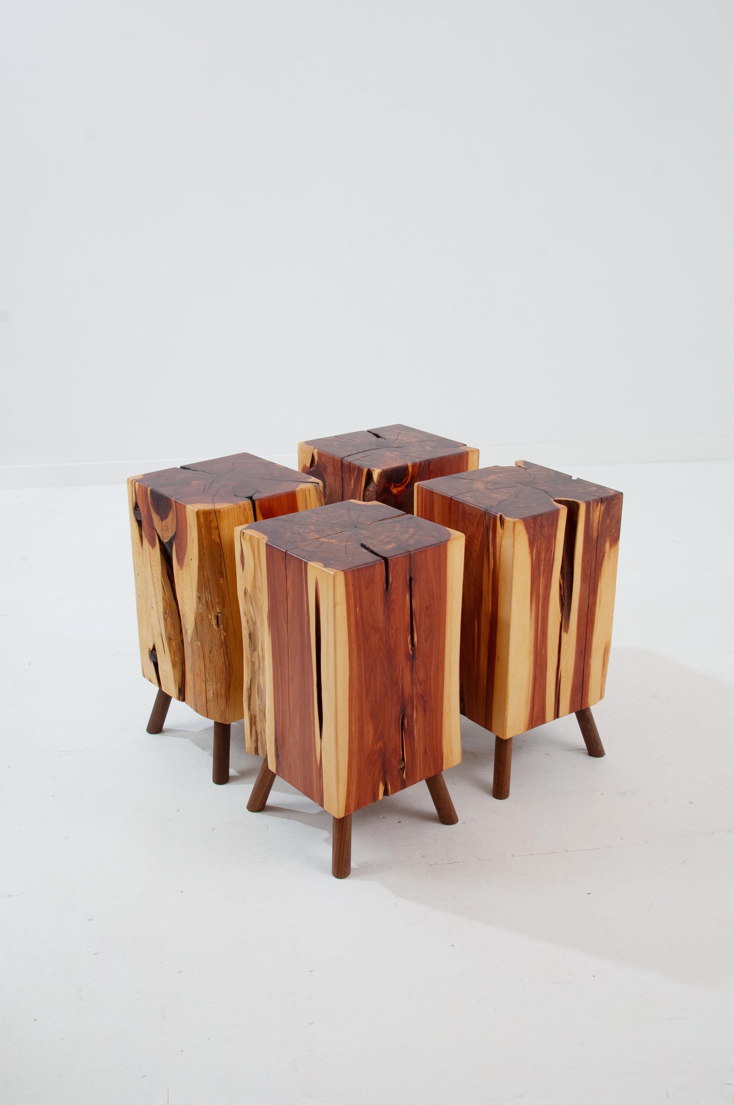 table_rced_0284_.jpg