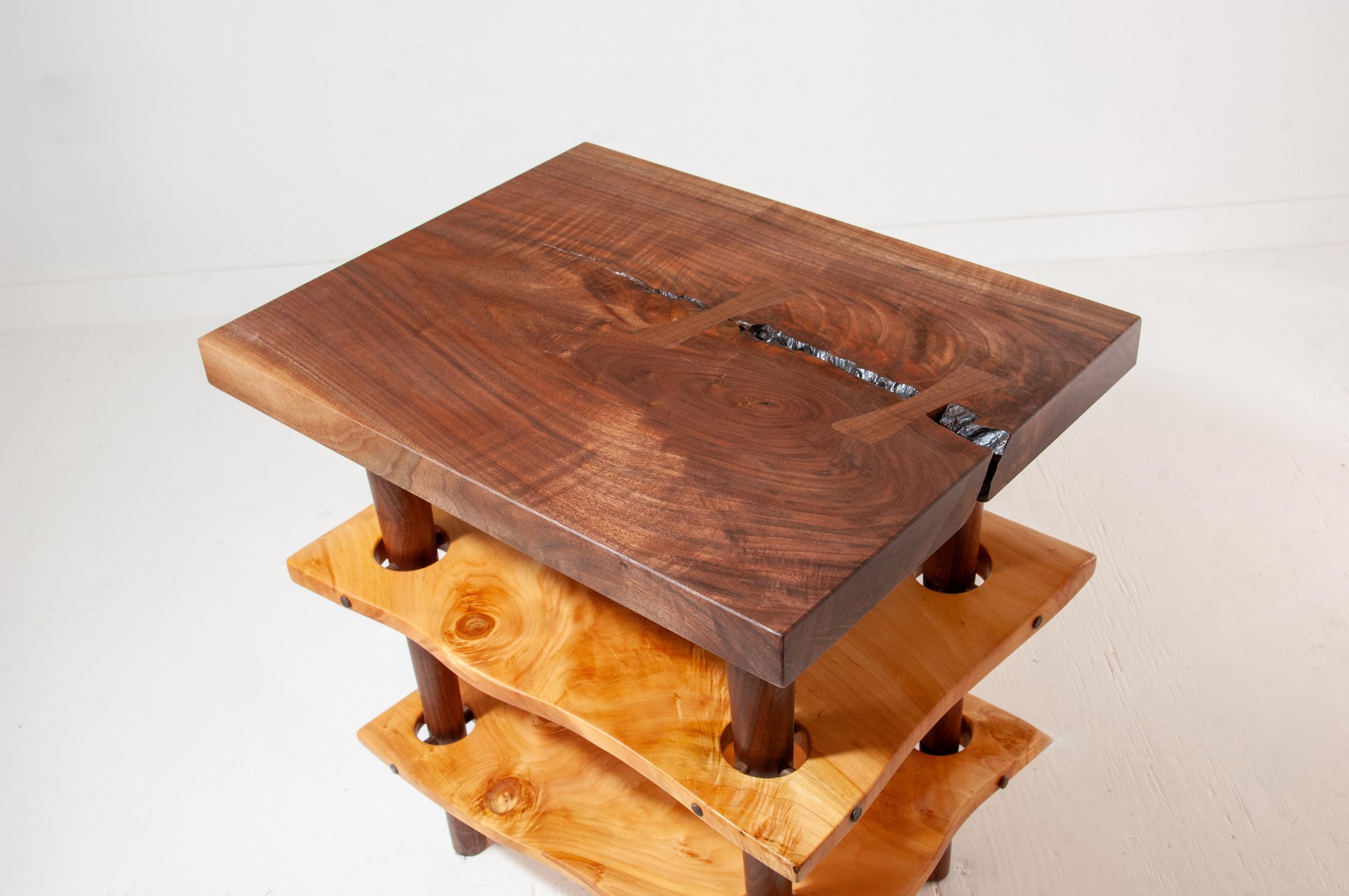 table_wal_0021.jpg