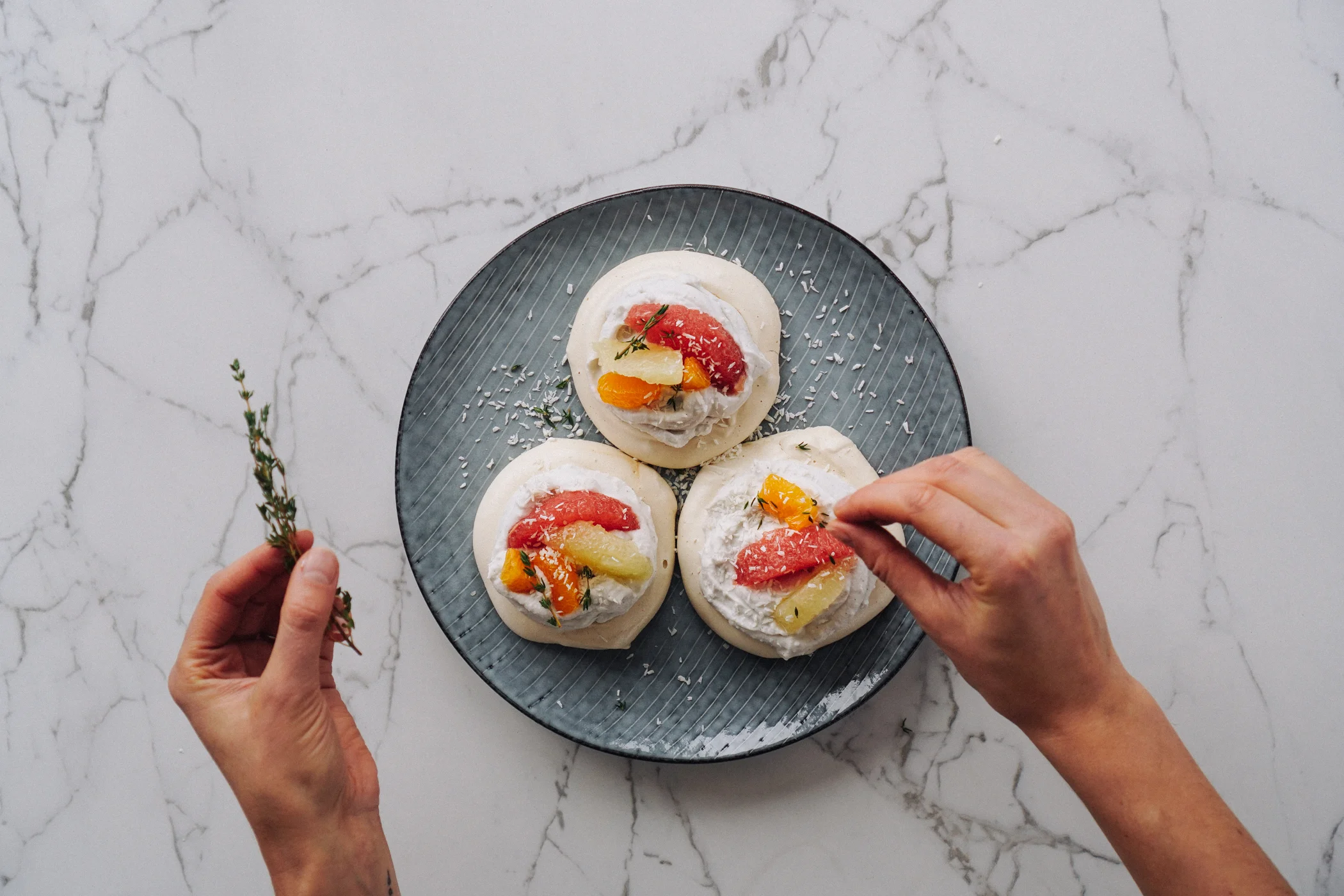 vegan_citrus_pavlova_with_coconut_cream_and_thyme-46.jpg