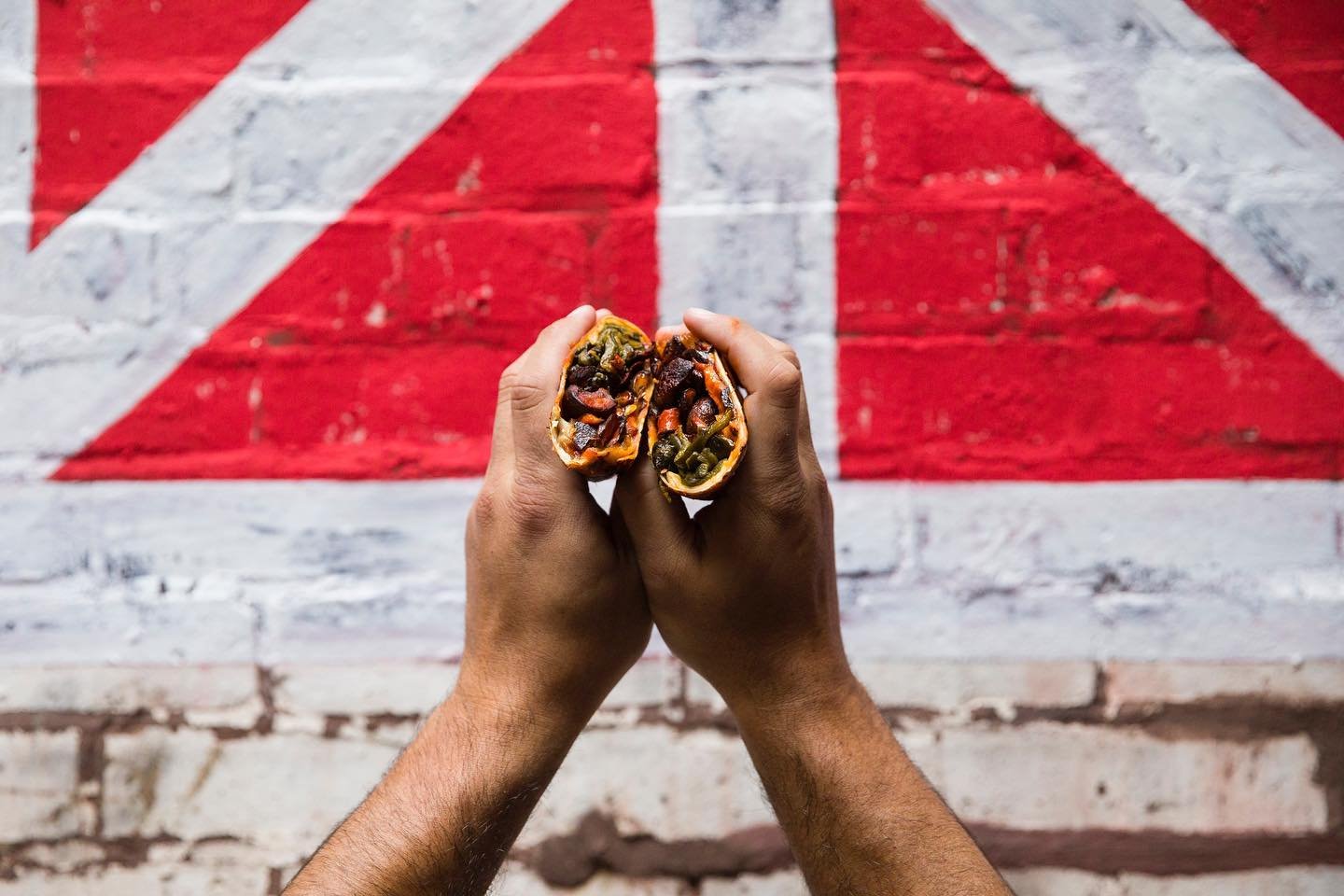 @bunkerchicago opens tonight and is sure to fill all your burrito and patio needs! A few blocks from the United Center, Bunker offers a moment of escape and plenty of amusement with Mexican-inspired food by @antiquechef, music by @thenumerogroup, coc