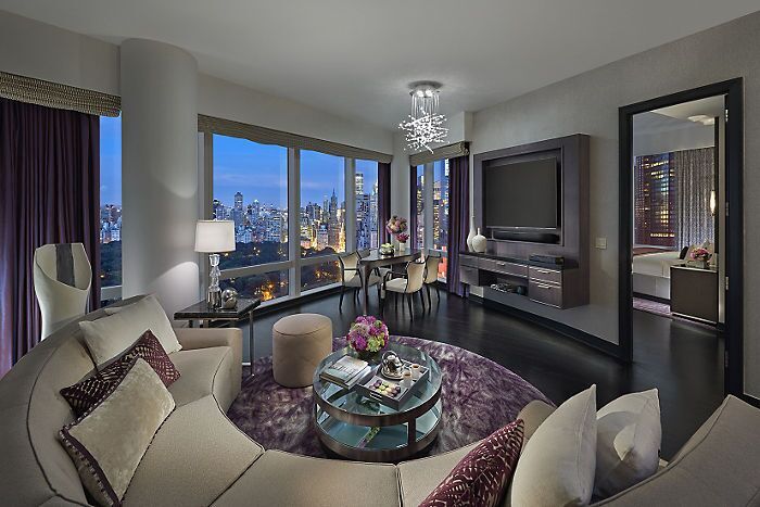 new-york-15-suite-premier-central-park-view-living-room.jpg