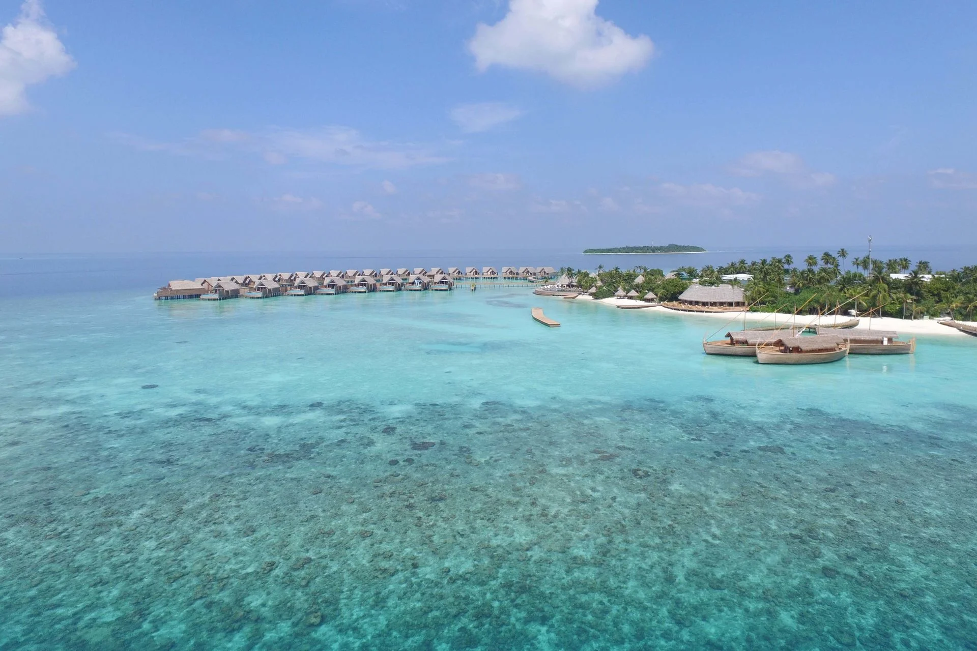 503804-milaidhoo-maldives-aerial.jpg
