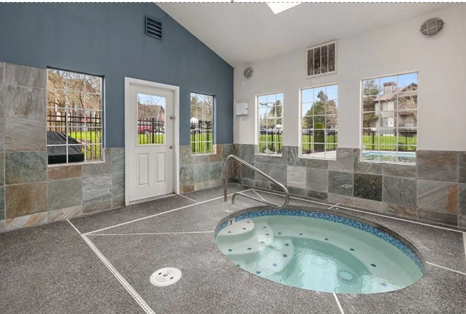 Align Apartments — St. Regis Properties