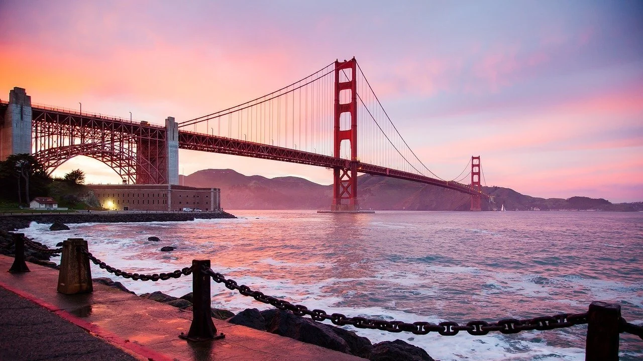 architecture-1868265_1280.jpg