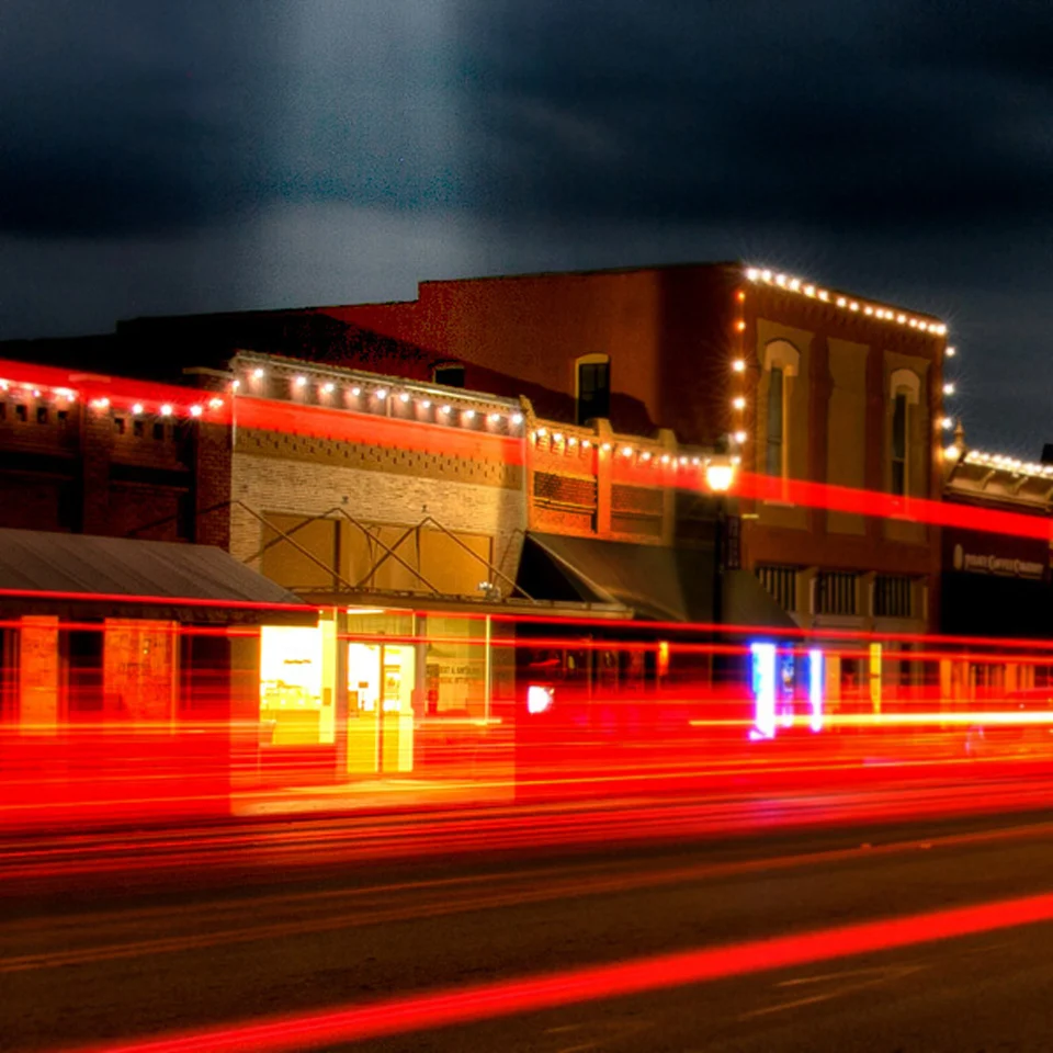 DHM-Facebook-grid-SMITH-OFFICE-downtown-night-perspective-4x4.jpg