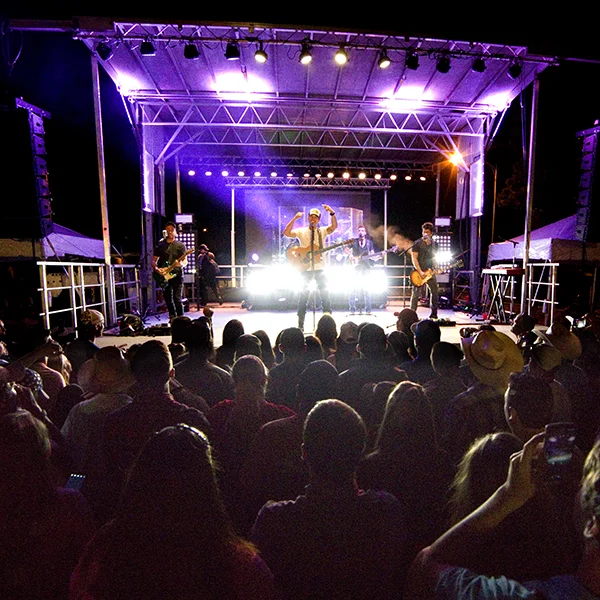 Sawyer Brown rocks Main Street!