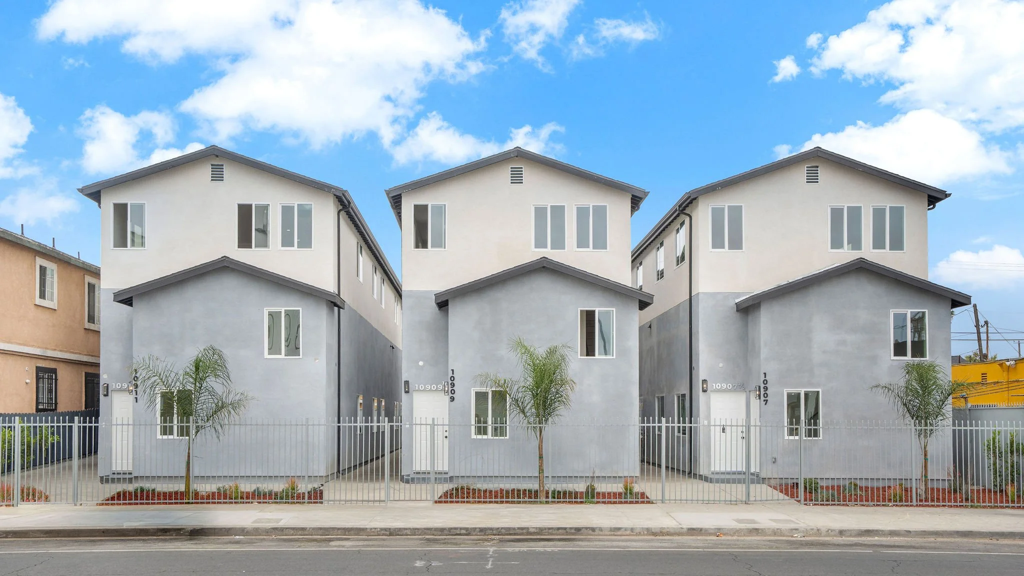 10907 S Main - 2026