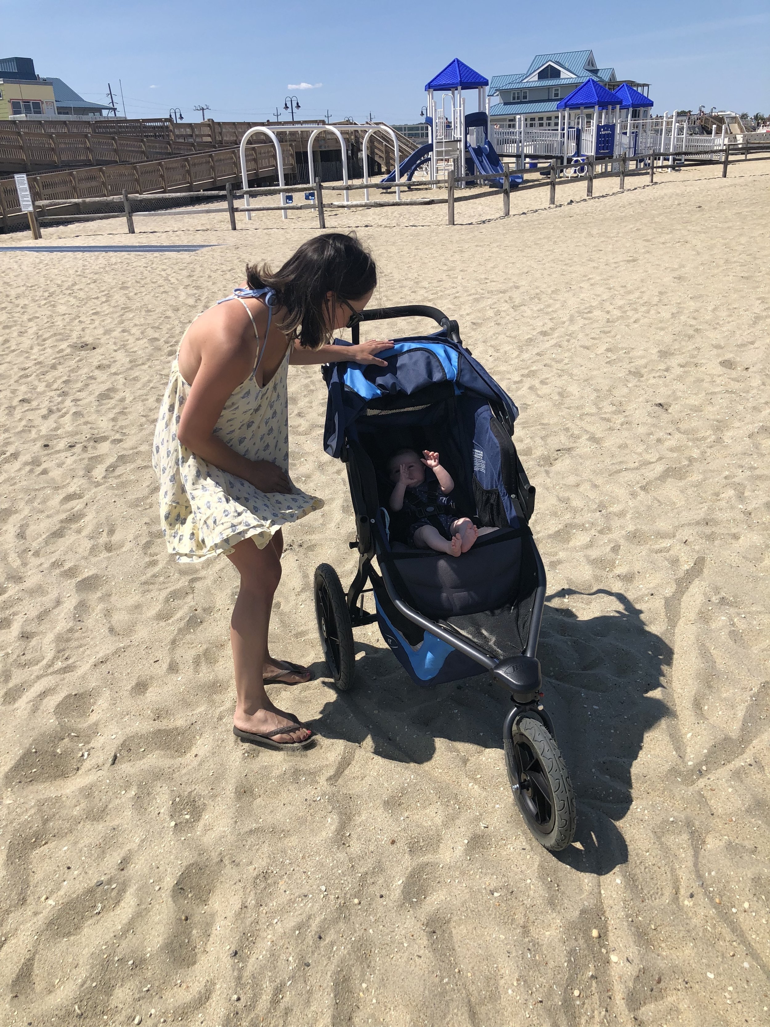 bob stroller on beach