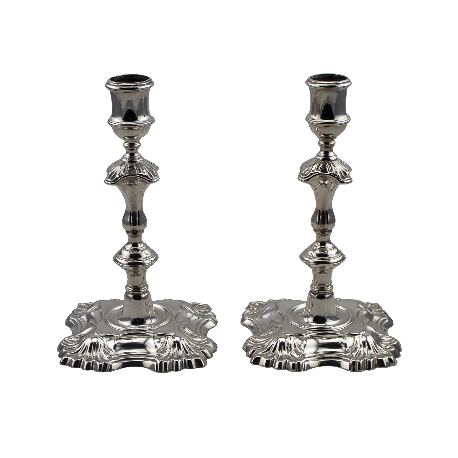 George II Candlesticks with Cast Shell Form, London 1748