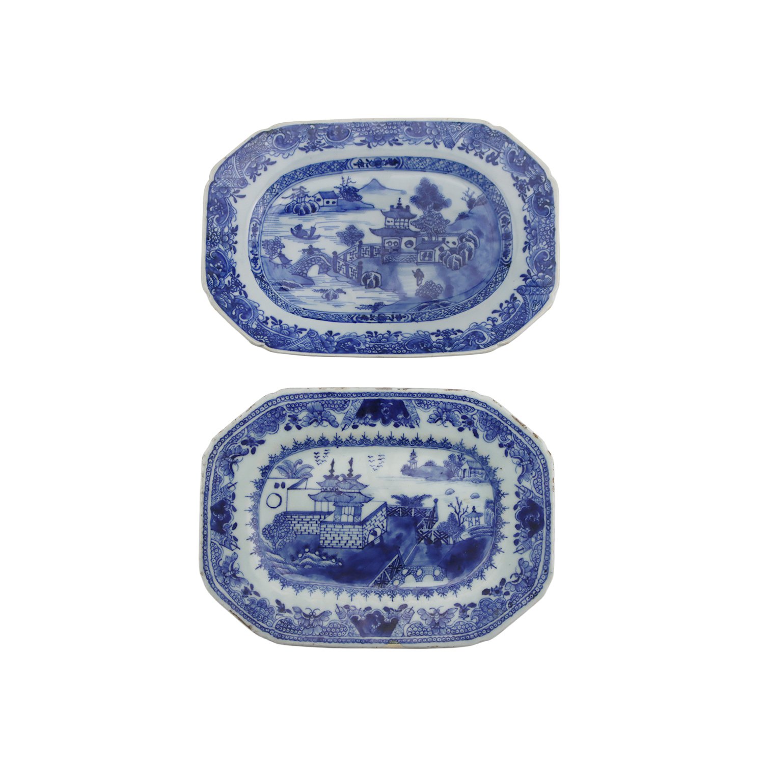 Two similar blue and white Chinese Export rectangular platters, early 19th century