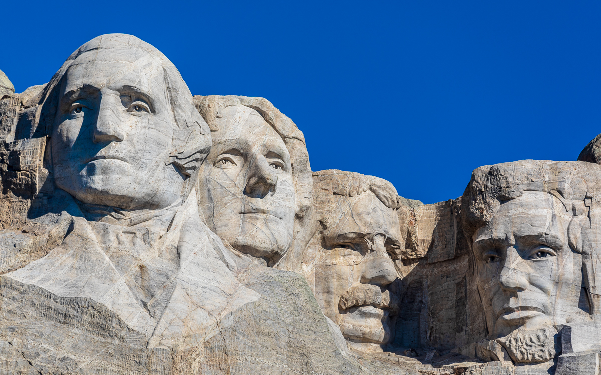 mt rushmore.jpg
