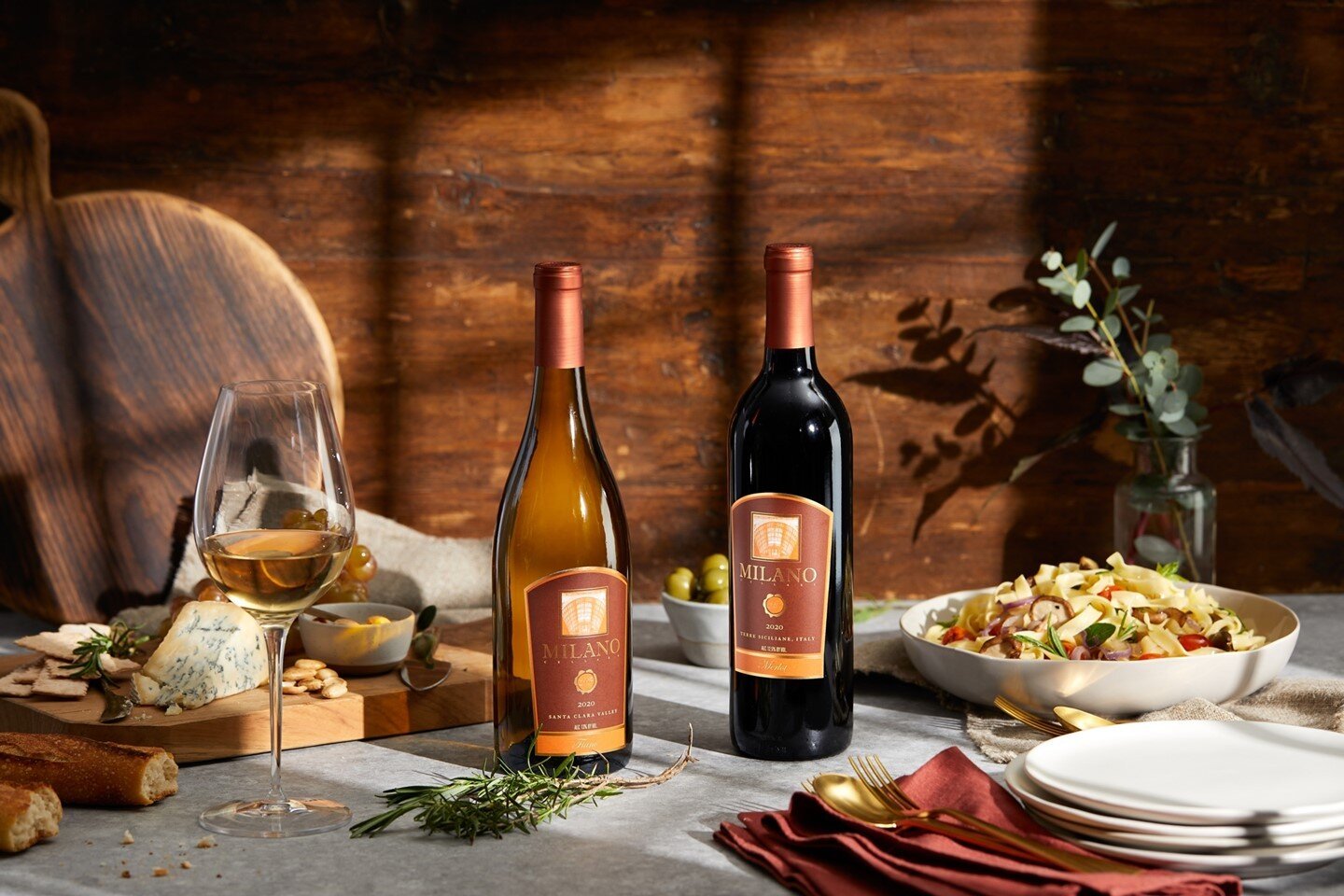 So great to get to work with @stylingbyjoanna for this shoot for @wineshopathome