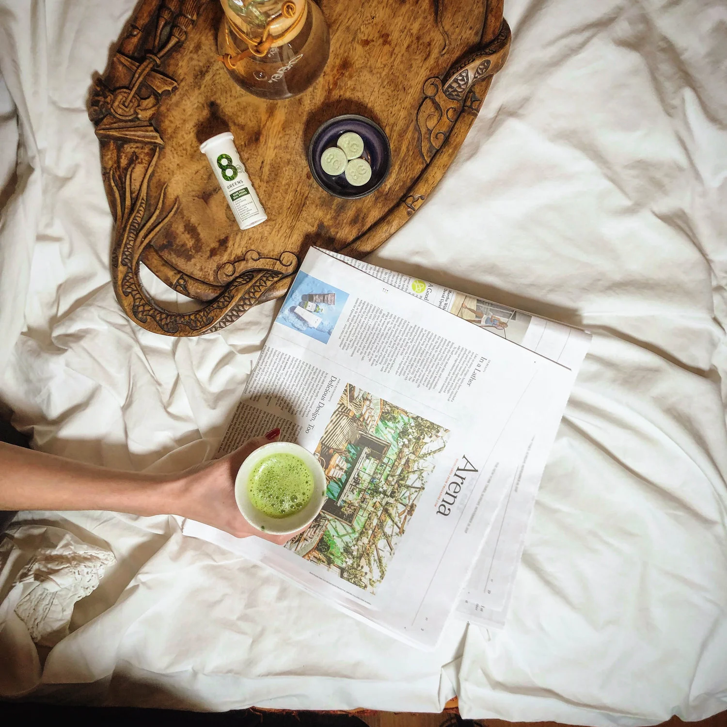 bed+eating+newone.jpg