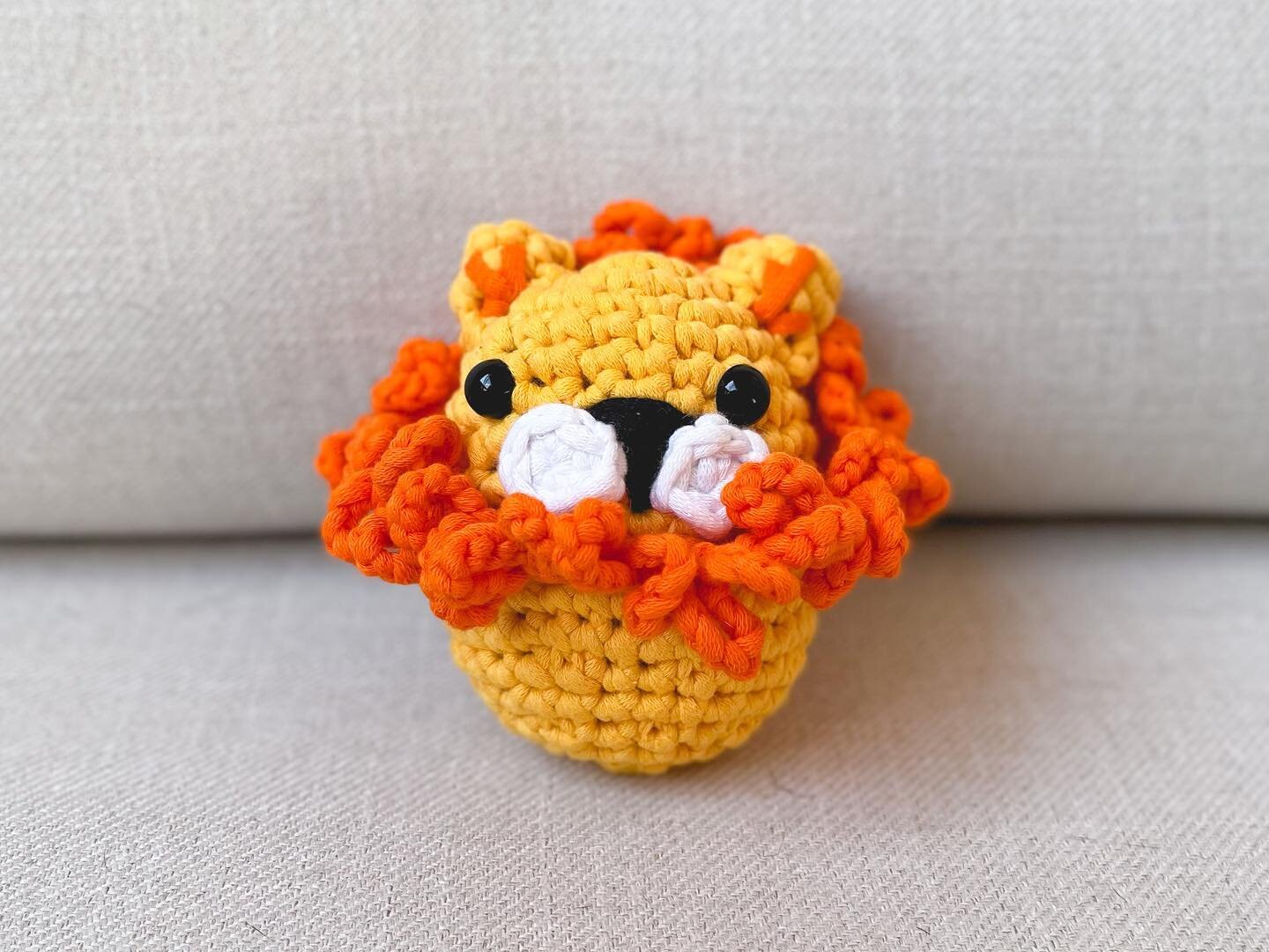 Tried crocheting for the first time after I caved an Insta ad lol and it was a lot of fun! @thewoobles 
-
#crochet #crochetkit #lion #sebastianthelion #roar #toy #doll #amigurumi #thewoobles #thewoobleslion
