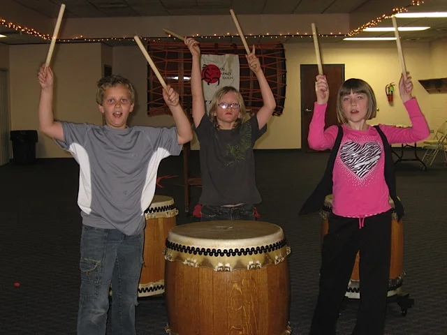HMK Taiko Kids.jpg