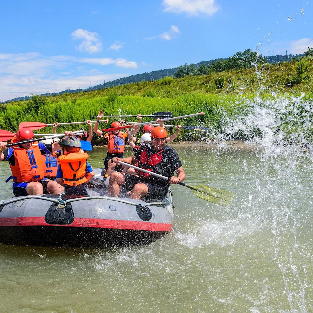 Seasonal Guide to Deschutes River Rafting
